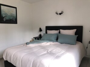 4 habitaciones, cuna de viaje, wifi gratis y ropa de cama 