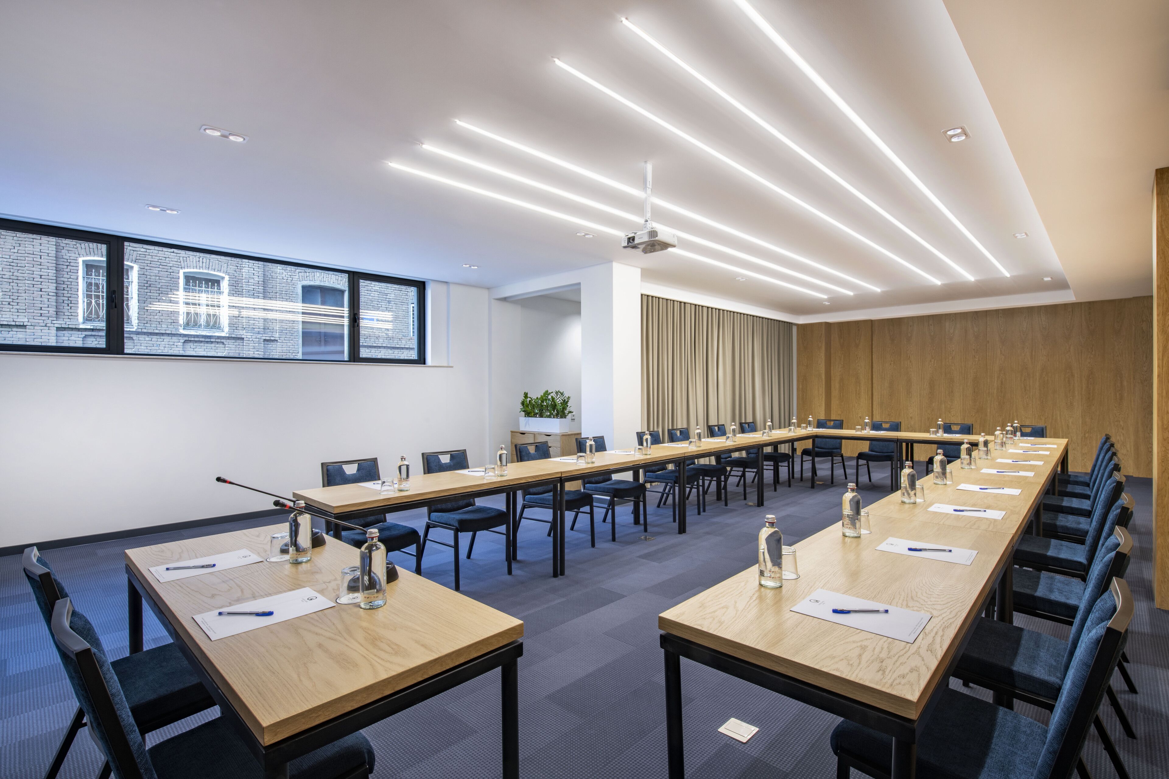 Foto - Clocks Hotel Tbilisi