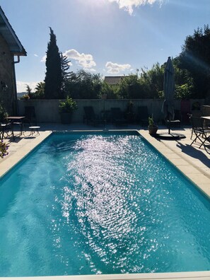 Outdoor pool, a heated pool