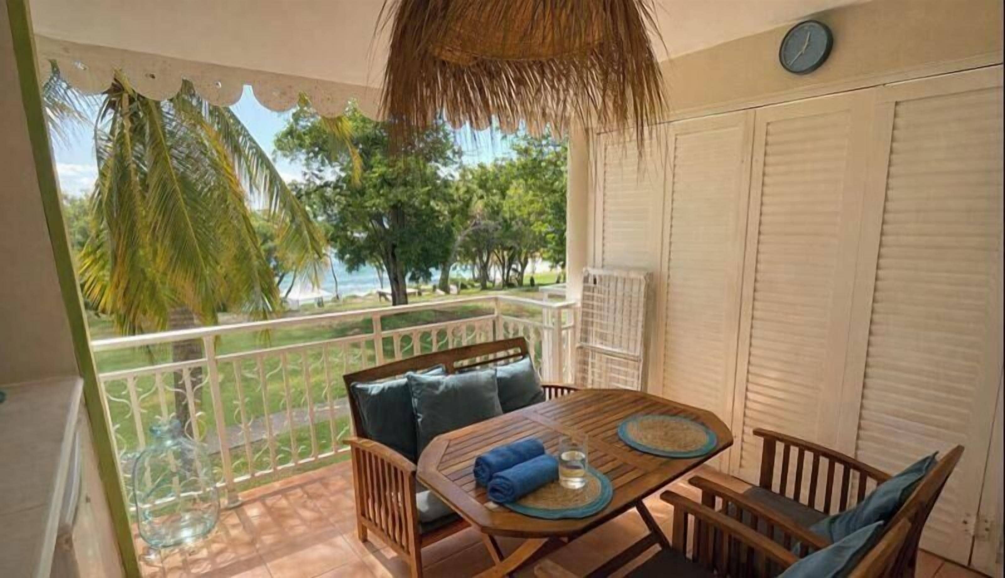 Exclusive Studio, Beach View, Beachside (Aouara 1311) | Terrace/patio