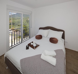 Appartamento Standard | 1 camera, con stile personalizzato, una scrivania, postazione laptop