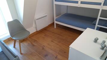 2 bedrooms, iron/ironing board, travel crib, free WiFi