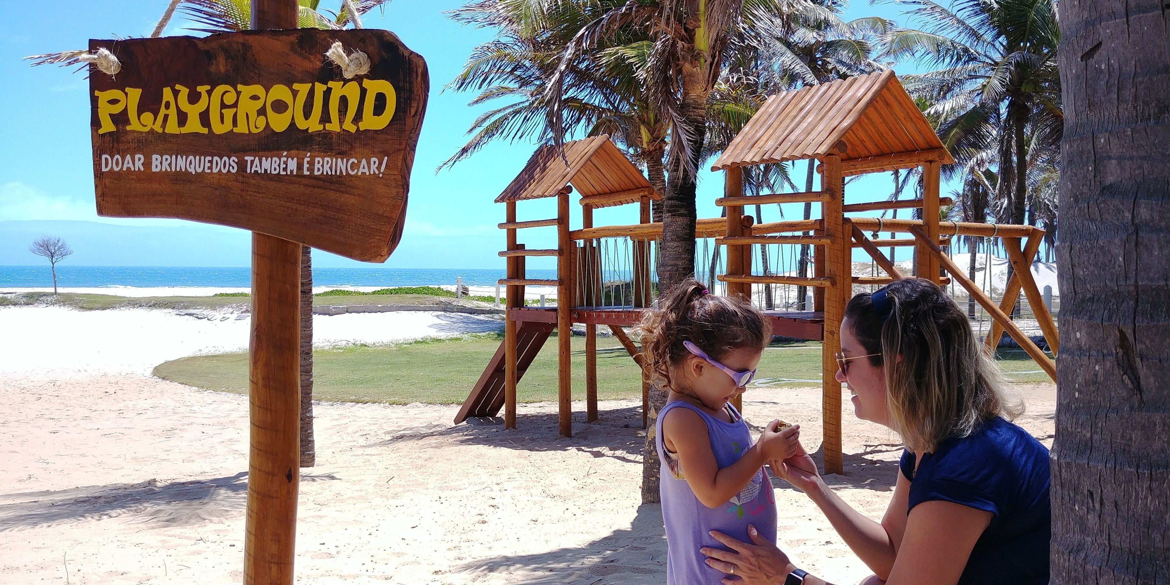 Área de juegos infantiles al aire libre