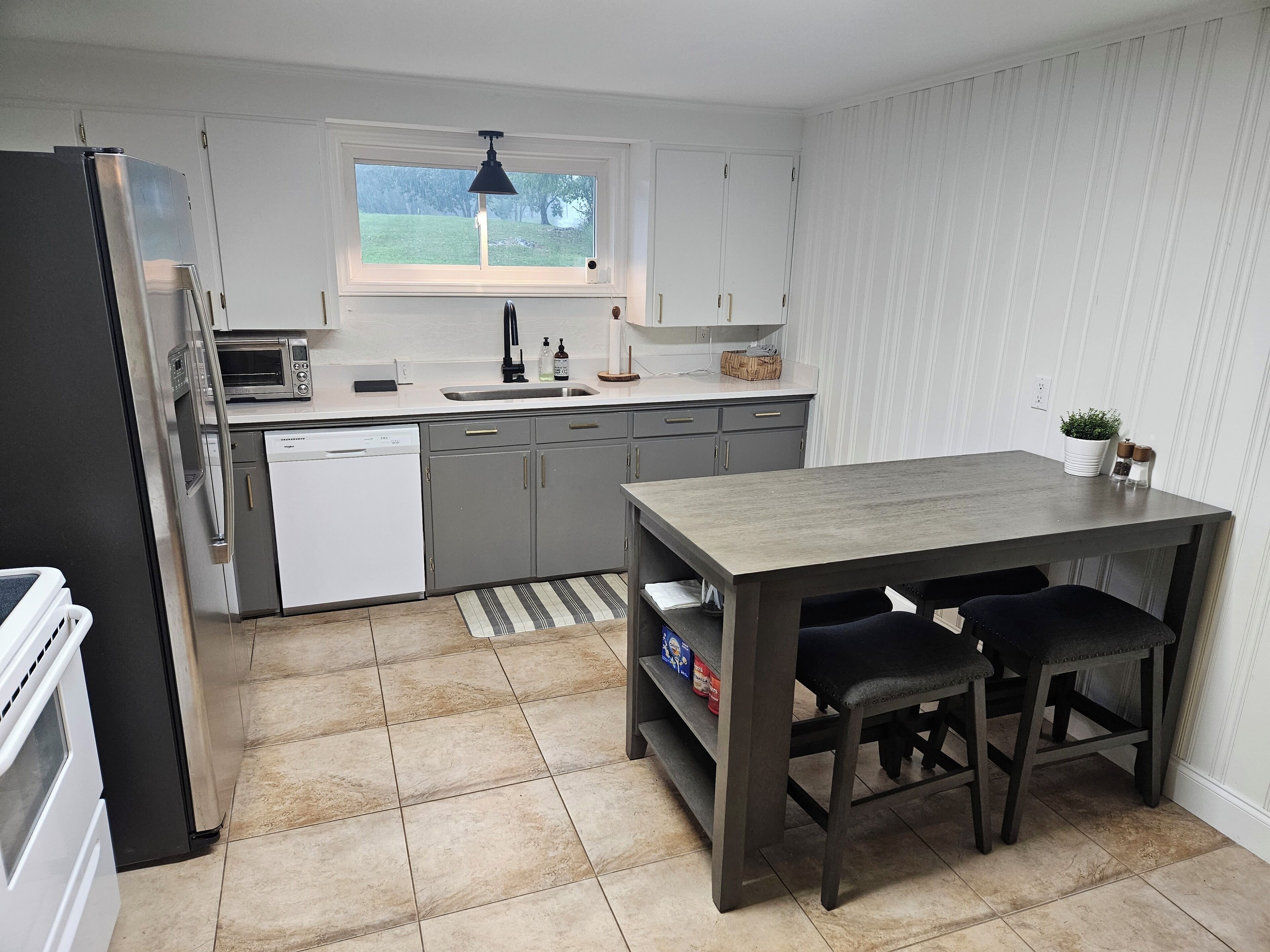 Peaceful Ranch Lake House