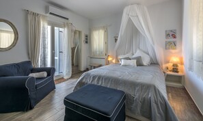 WiFi (無料)、ベッドシーツ