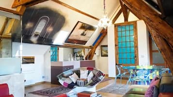 Quarto casal superior (Suite Arcelin) | Área de estar