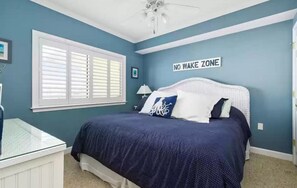 3 bedrooms, desk, iron/ironing board, WiFi