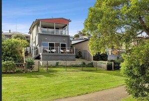 Exterior - Riviera Lakeside Getaway with Stunning Water Views (Ocean Grove)