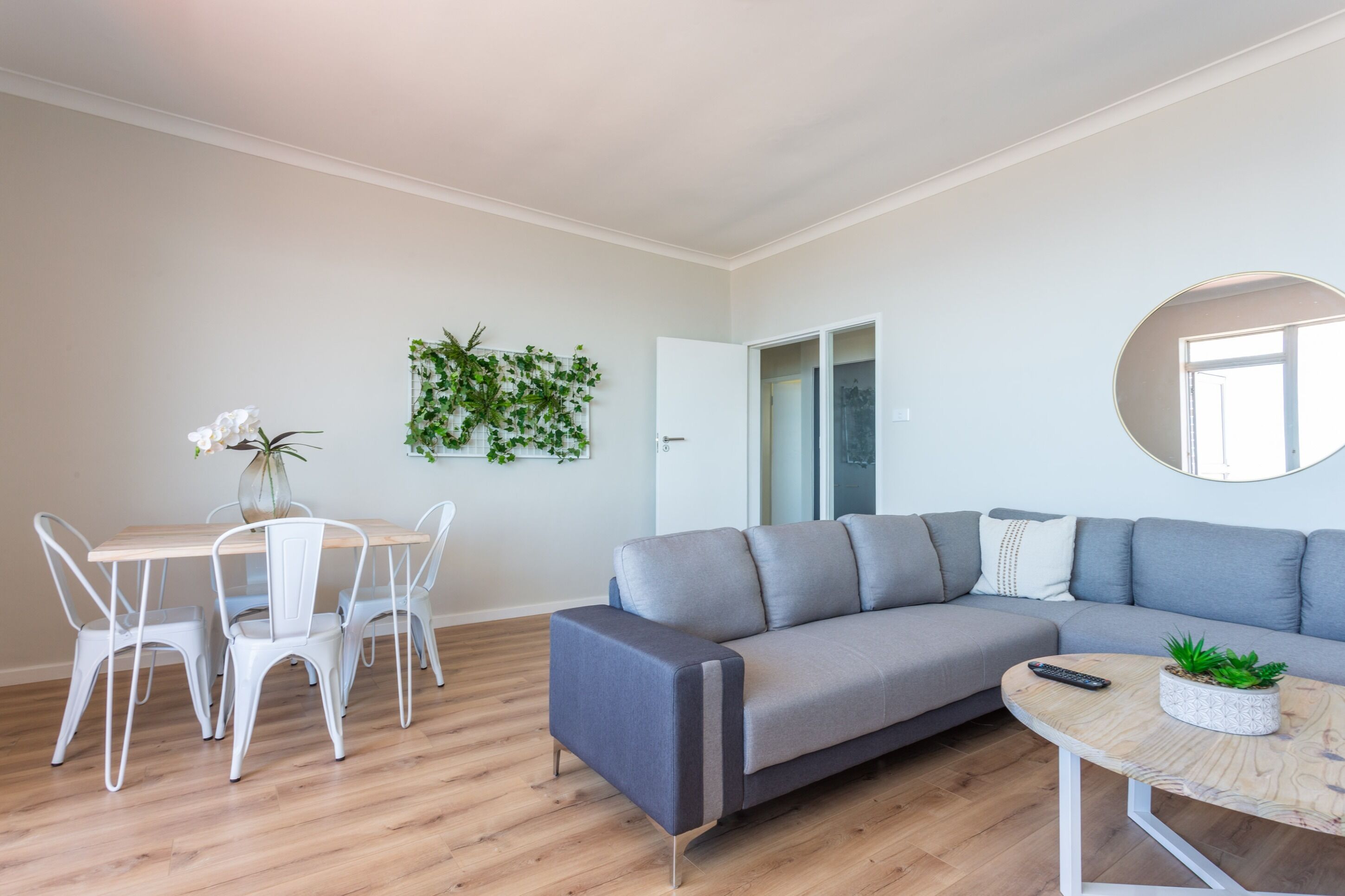 Camps Bay Holiday Apartments Unit 16