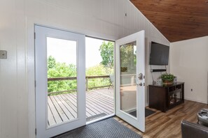 Interior - Private Mountaintop Cabin w/ Views! (Pet Friendly) (Stanley)