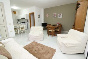 TV - Janna e Mare Holiday Home (San Giovanni)