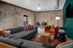 Living area - Evo Hotel (Salt Lake City)