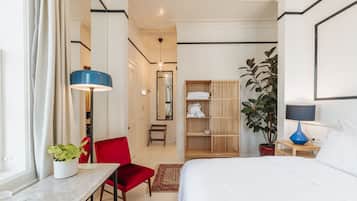 Deluxe-Doppelzimmer | Bettwäsche aus ägyptischer Baumwolle, hochwertige Bettwaren, Zimmersafe