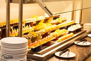 Daily buffet breakfast (USD 10 per person) - New Eagles Aqua Park Resort (Hurghada)