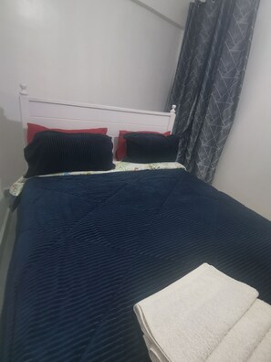 1 dormitorio, Internet, ropa de cama