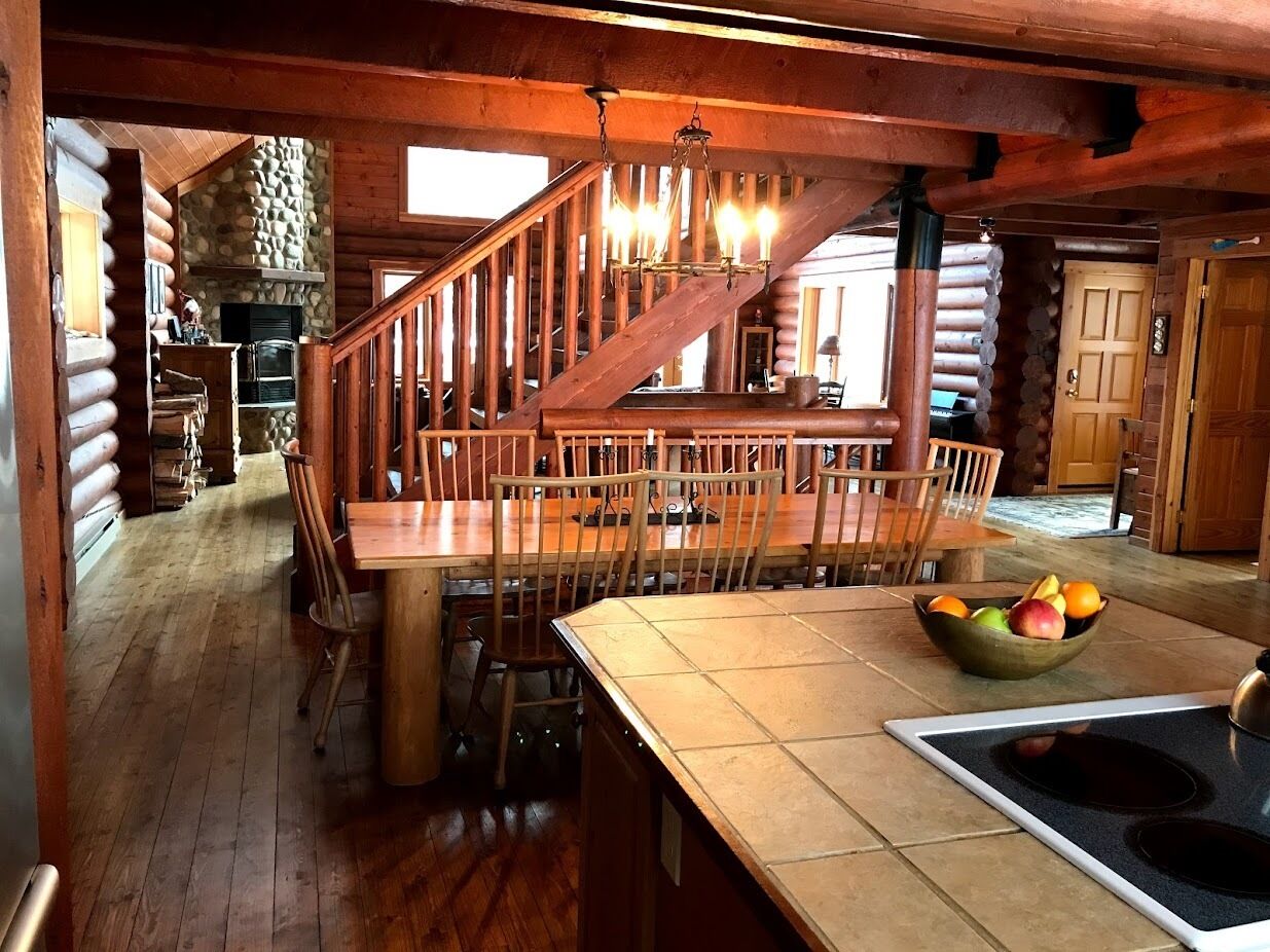 Panorama Log Cabin with Games Room