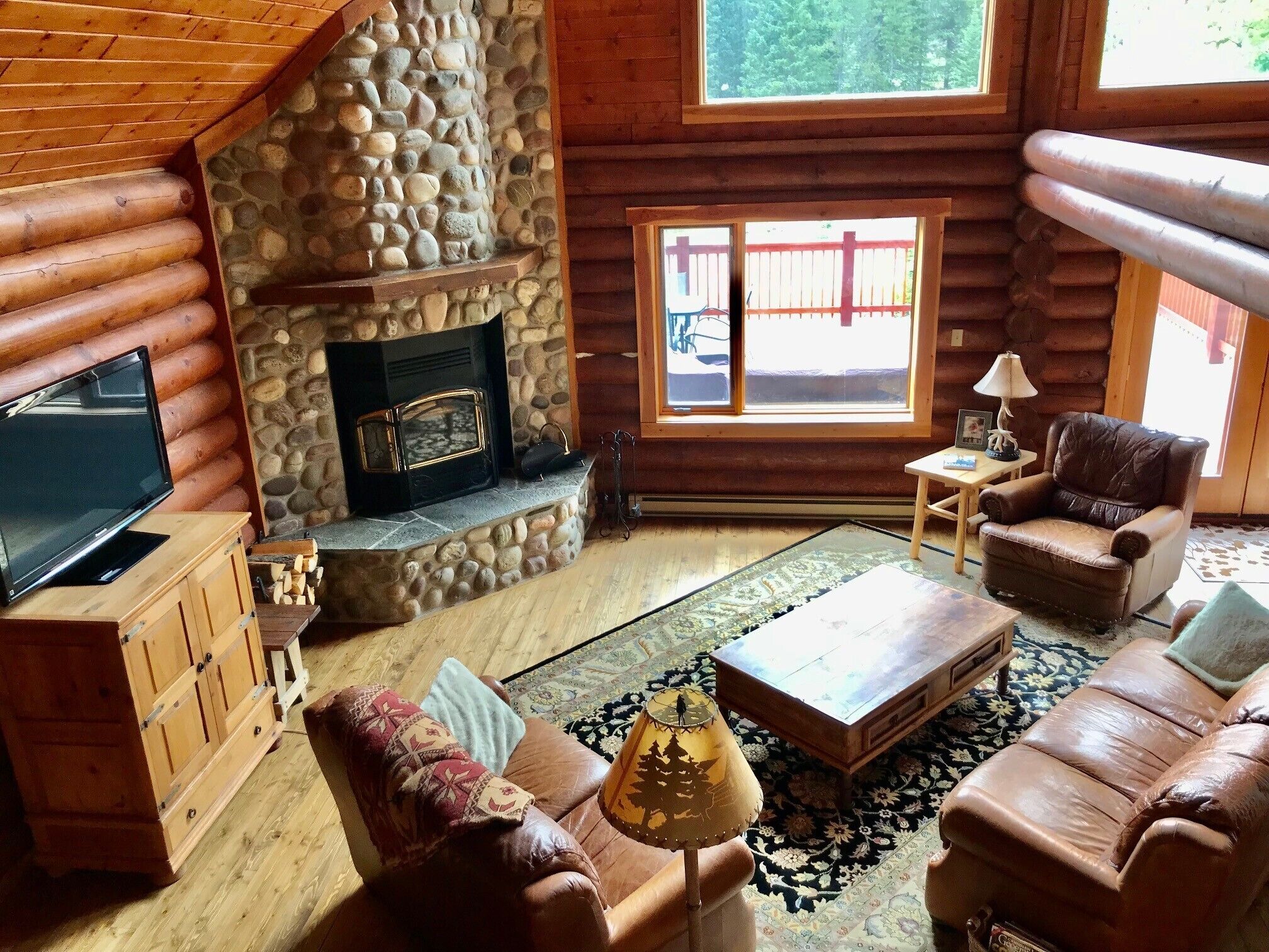 Panorama Log Cabin with Games Room