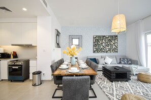 Dining - 3B-Urbana 1-37-G04 (Dubai)