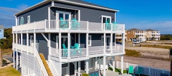 OIB EAST-END~Steps to Beach! Ocean & Intercoastal Views! Upscale Home~12/14ppl