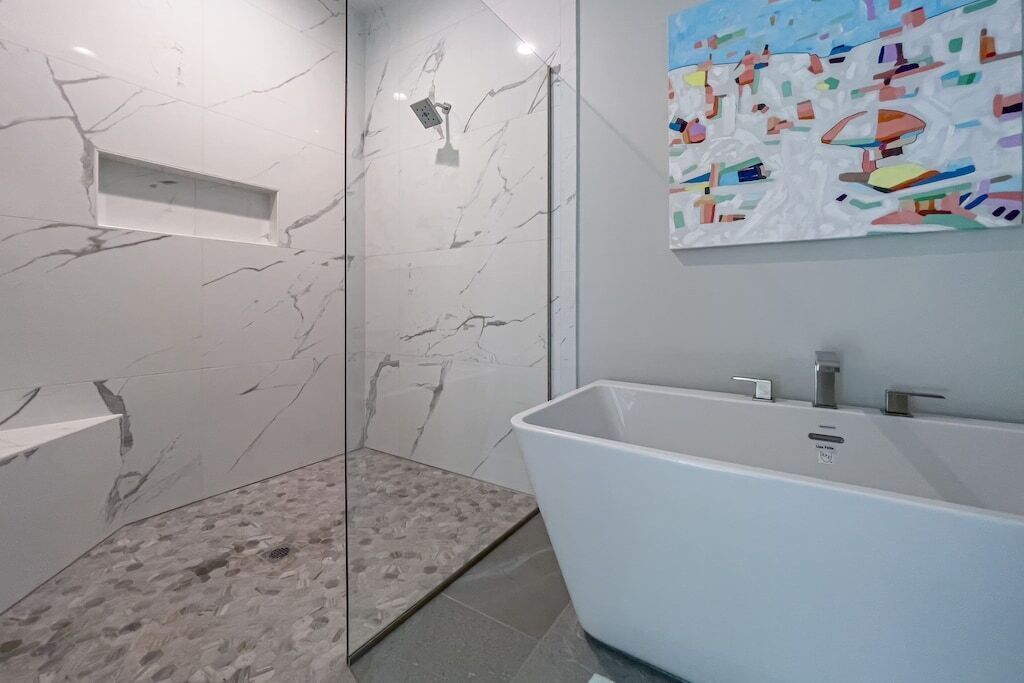 OIB EAST END PARADISE  Private Pool Family Layout and Ocean Views  Sleeps 12-14.