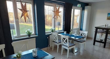 Hammarö Vandrarhem - Hostel