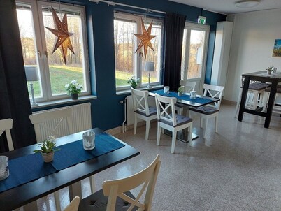 Hammarö Vandrarhem - Hostel