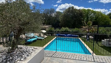 Alberca al aire libre