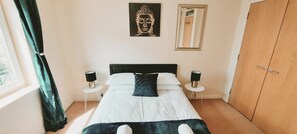 1 bedroom, desk, iron/ironing board, free WiFi