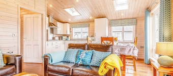 Walnut Lodge is a delightful 2-bedroom Nordic Style lodge sleeping 4 persons.