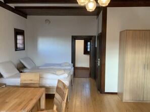 4 chambres, Wi-Fi gratuit, draps fournis