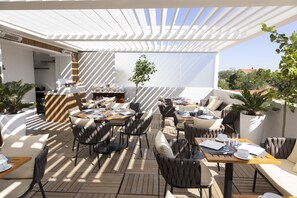 Terrace/patio - Victoria Boutique Hotel (Arcachon)