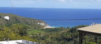 Private pool, Ocean & Mountain view Apartment