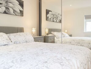 2 chambres, Wi-Fi gratuit, draps fournis