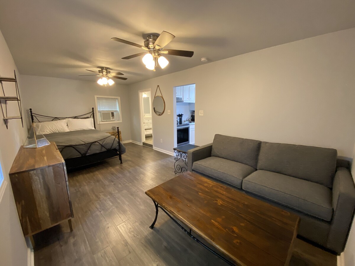 Photo of Cozy Urban Hideaway in Houston’s Arts District