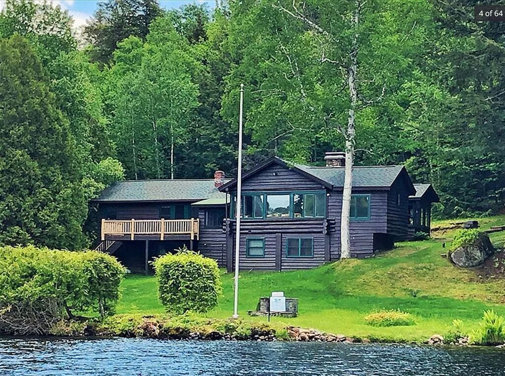 Beautiful Lakeside Log Home W/Steam Room