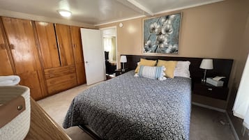 3 Schlafzimmer, Bügeleisen/Bügelbrett, WLAN, Bettwäsche