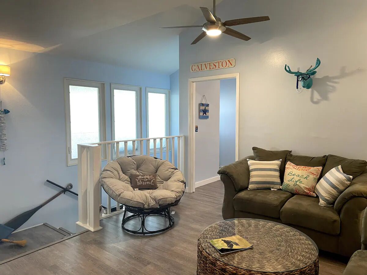 New! Casita Dorado Beach House** Walking distance to the beach