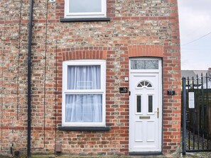 Exterior detail - 2 bedroom accommodation in York (York)