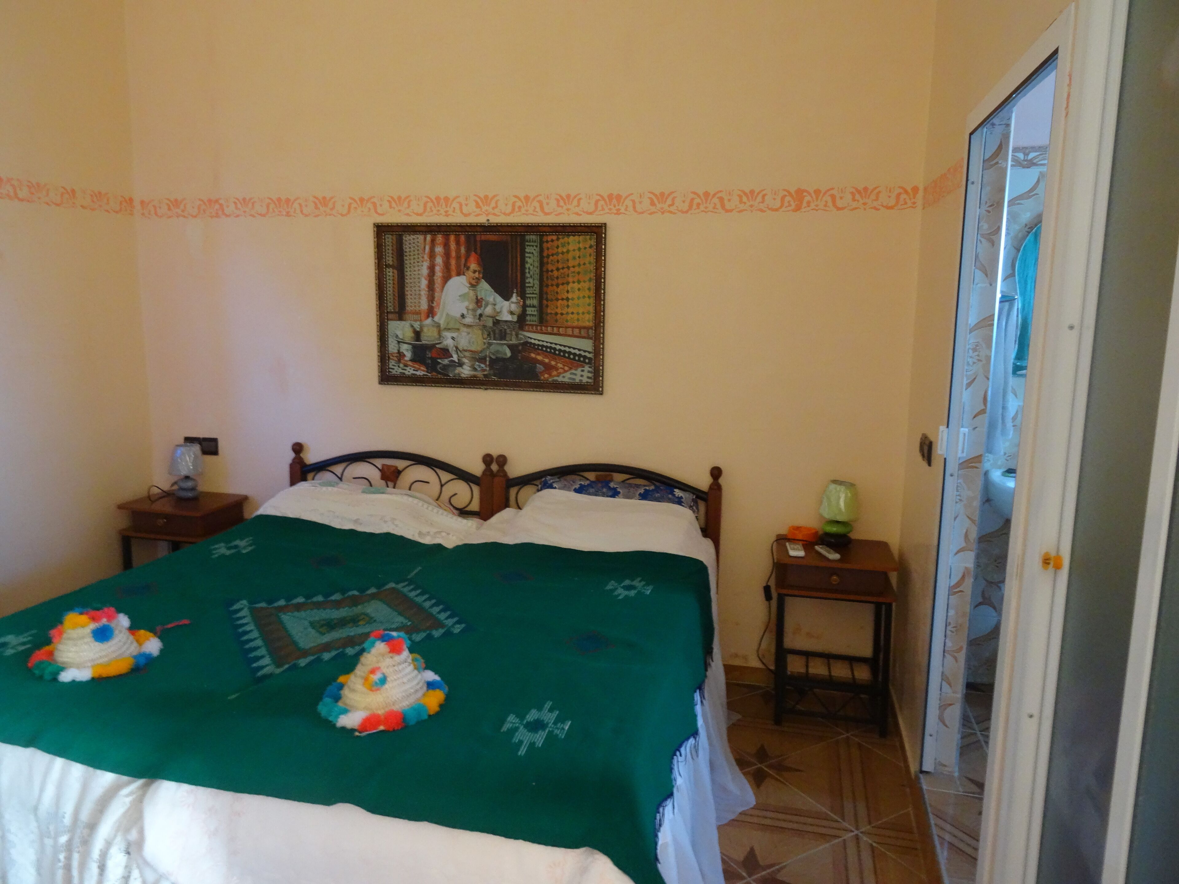 14 bedrooms, WiFi