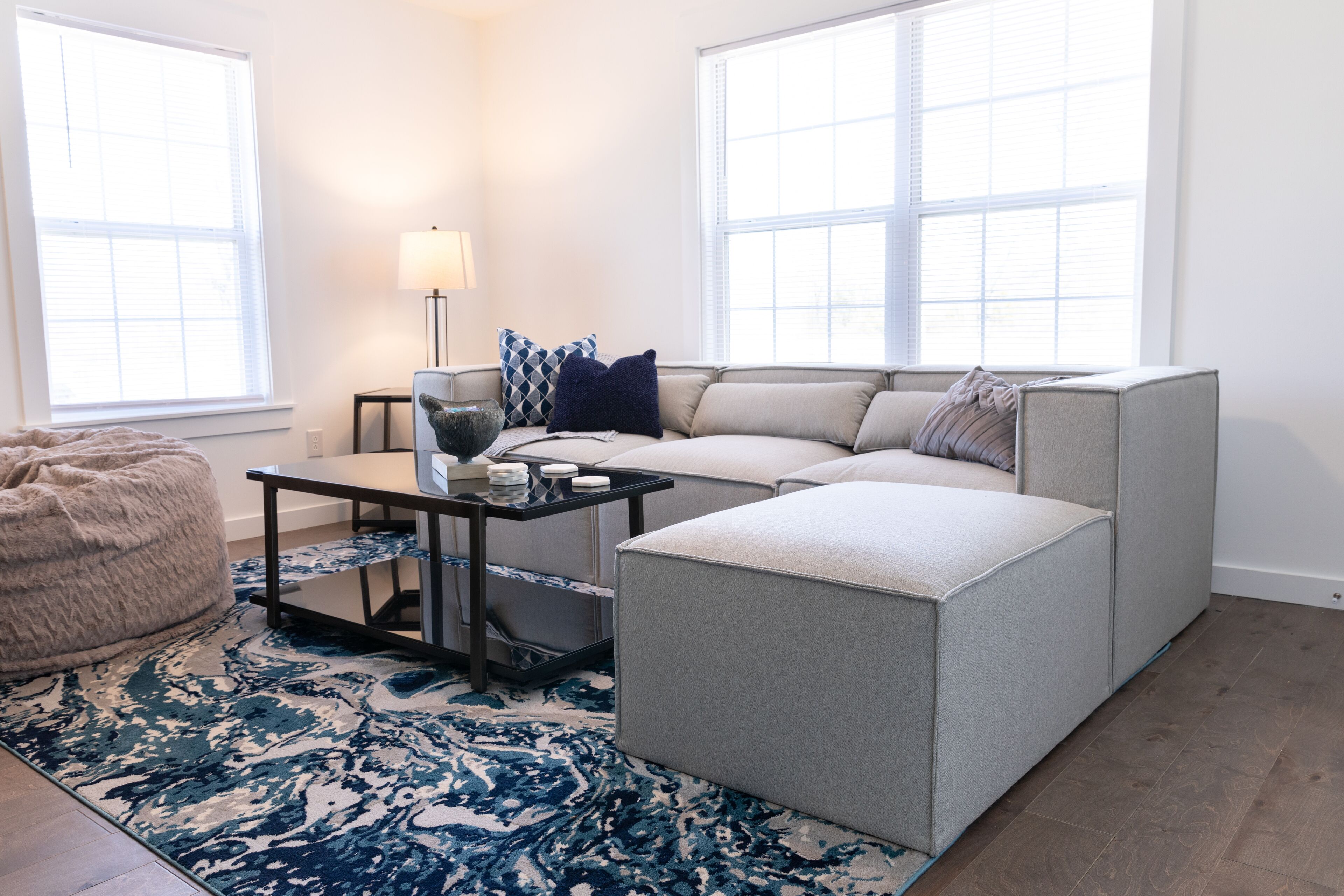 | Modern | Cabin Retreat | 🏔 Views | Private |