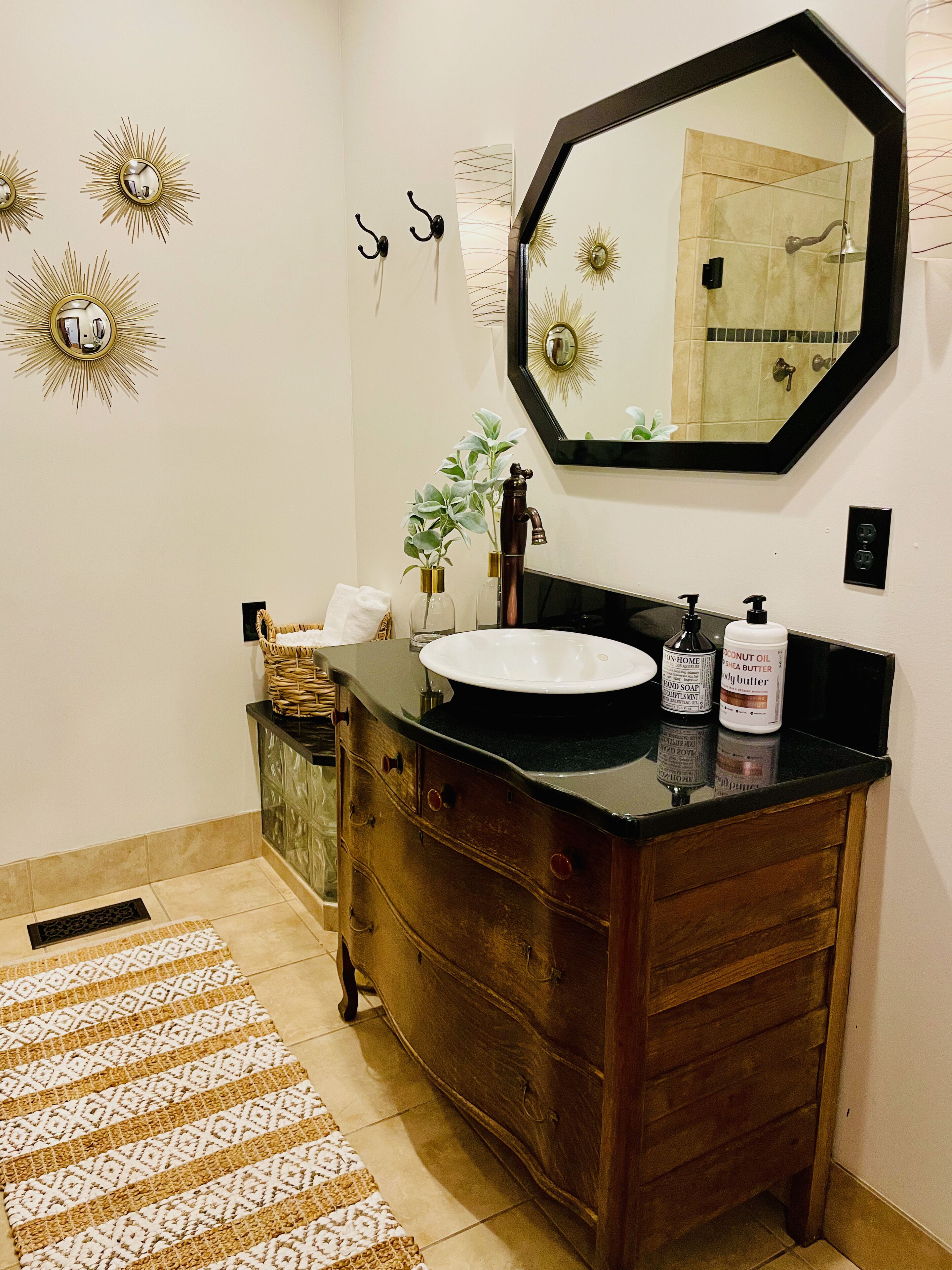 Top 10 Hotels With 2 Bedrooms In Wichita, Kansas Updated 2024 Trip101