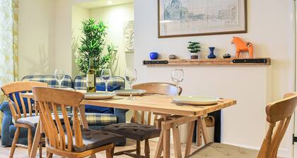 2 bedroom accommodation in South Molton