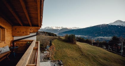 Rudi by MoniCare Appartement mit atemberaubenden Ausblick über dem Tal