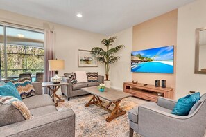TV - Dazzling 9BR Villa with Pool& Spa, Close to Disney (Four Corners)