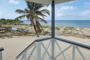 Beach - Comfortable 1-bed Cottage in Codrington Barbuda (Codrington)