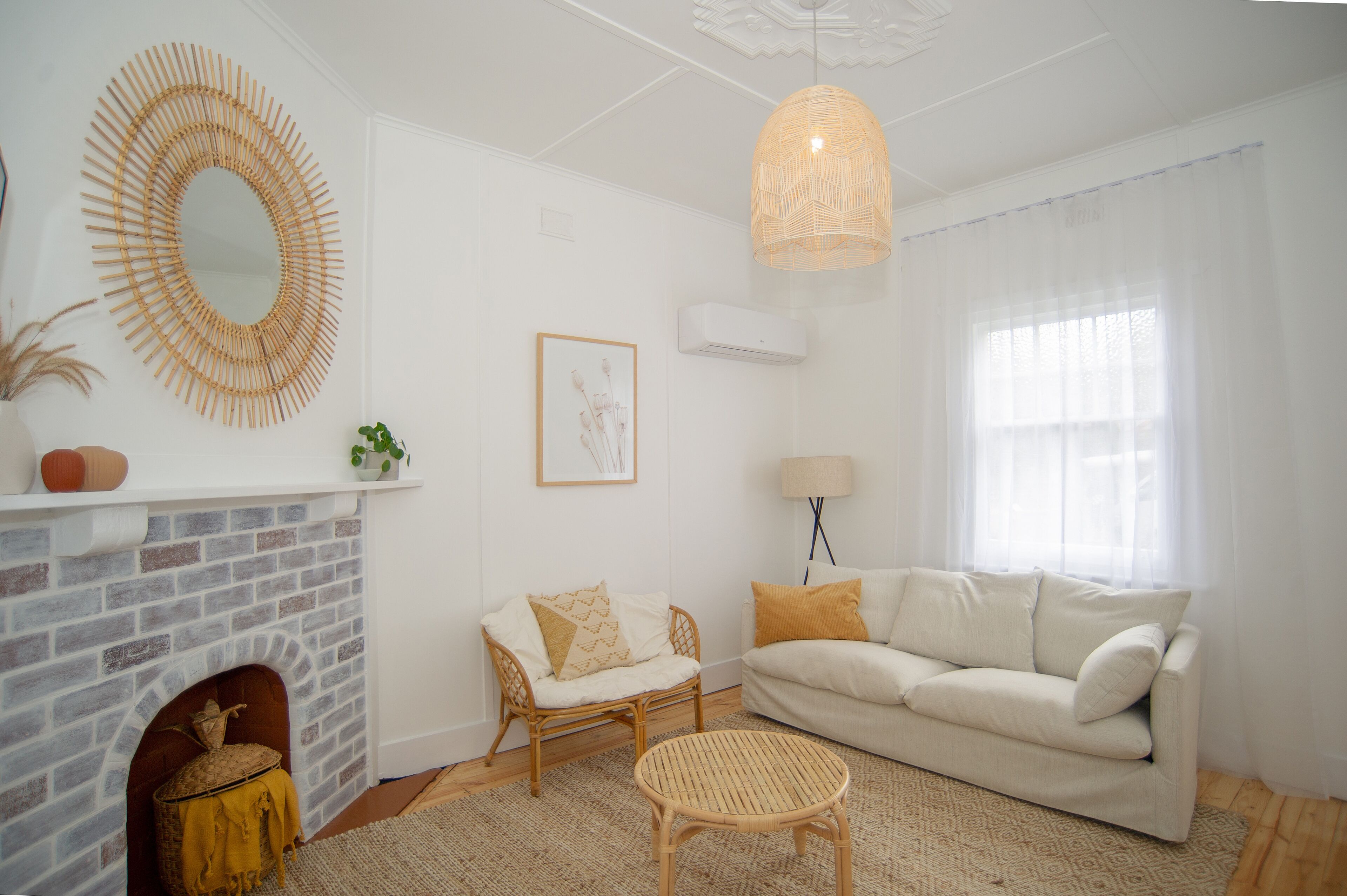 Willow ~Prime location~ new renovated~ cosy boutique cottage