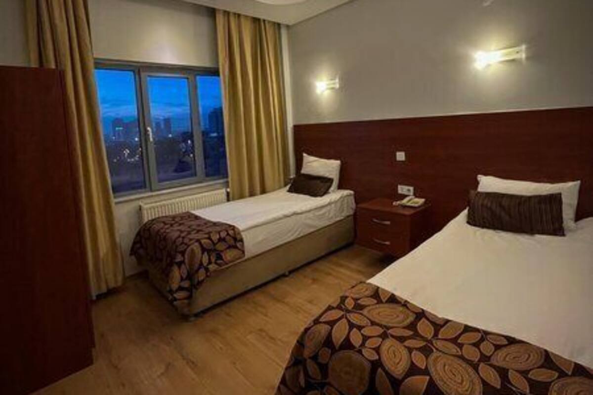 Soundproofing, WiFi (free), bed sheets
