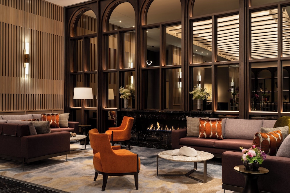 Four Seasons Hotel Minneapolis by null