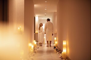Sauna, hot tub, steam room - Four Seasons Hotel Minneapolis (Minneapolis)