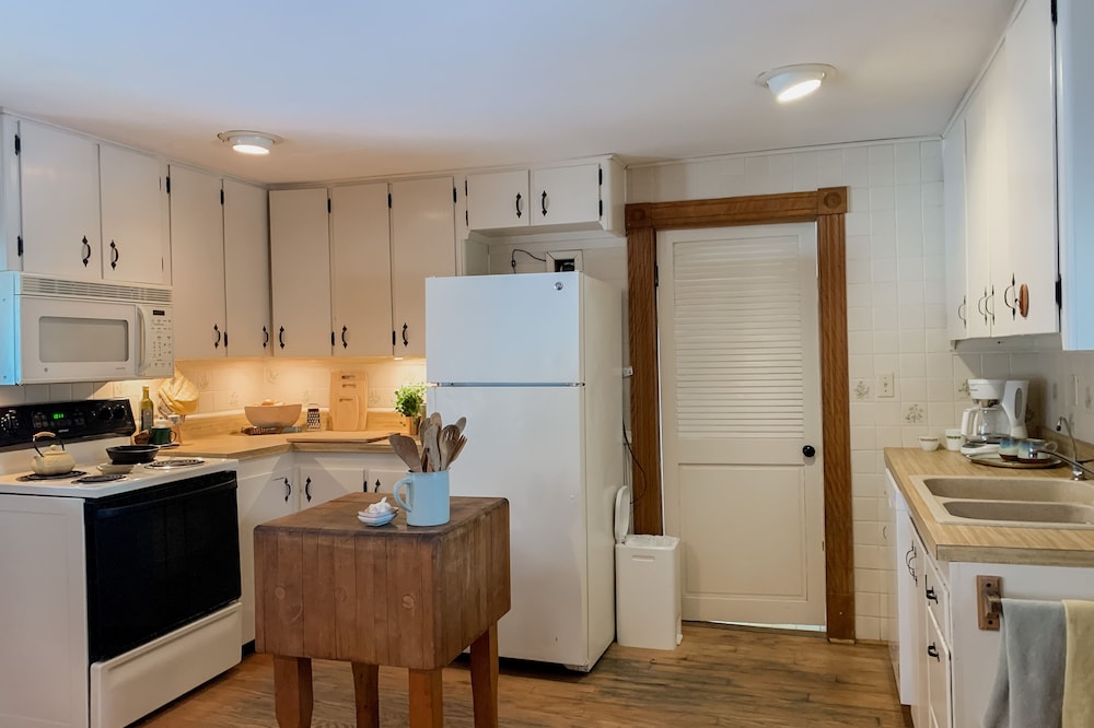 Waterbury Hollow - 2br close to Stowe / Sugarbush